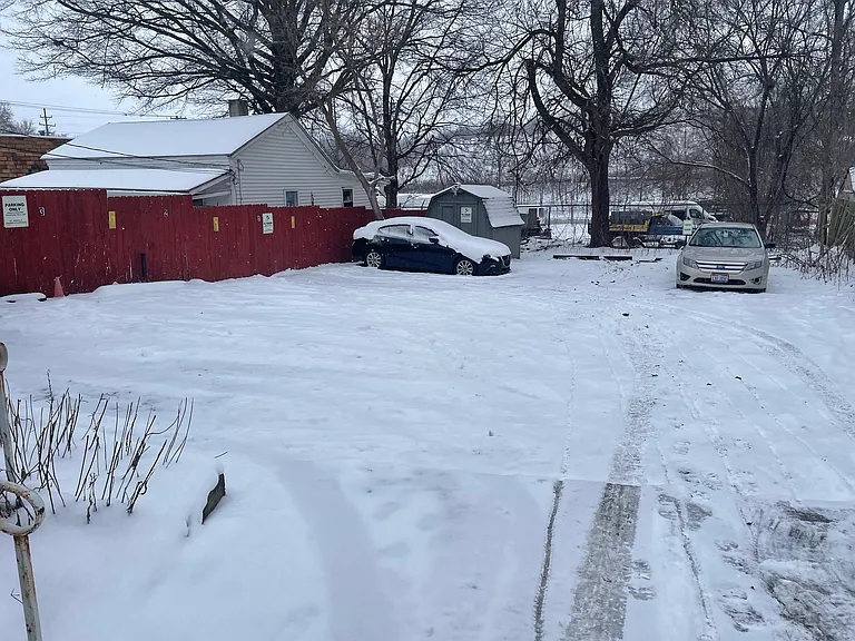 595 Brown St — Photo 29