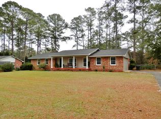 320 Briarcliff Dr, Thomasville, GA 31792