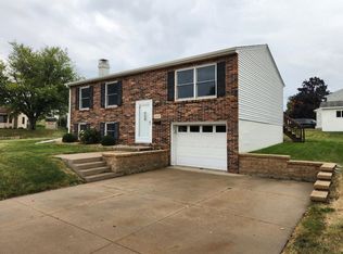 2517 Waller St, Dubuque, IA 52002