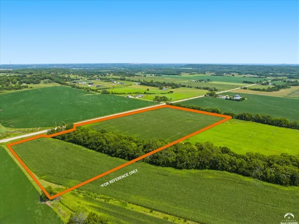 875 N 1000th Rd, Lawrence, KS 66047