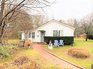 14C Greenlawn Rd, Huntington, NY 11743