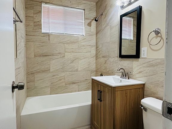 5th image of 6336 West Blvd #6336