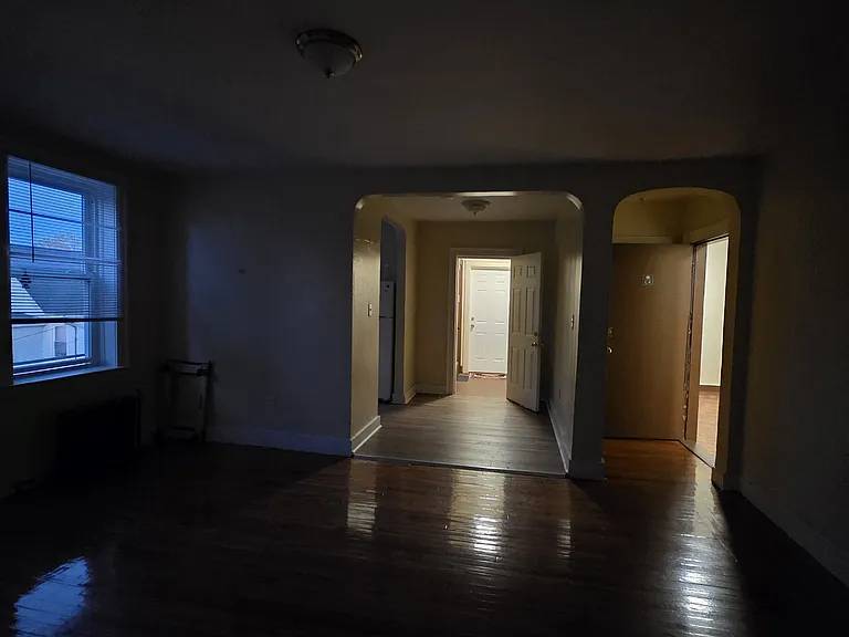 34 Hotchkiss St #4 — Photo 3