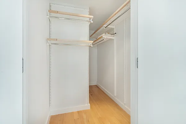 Sold by Level Group | media 9