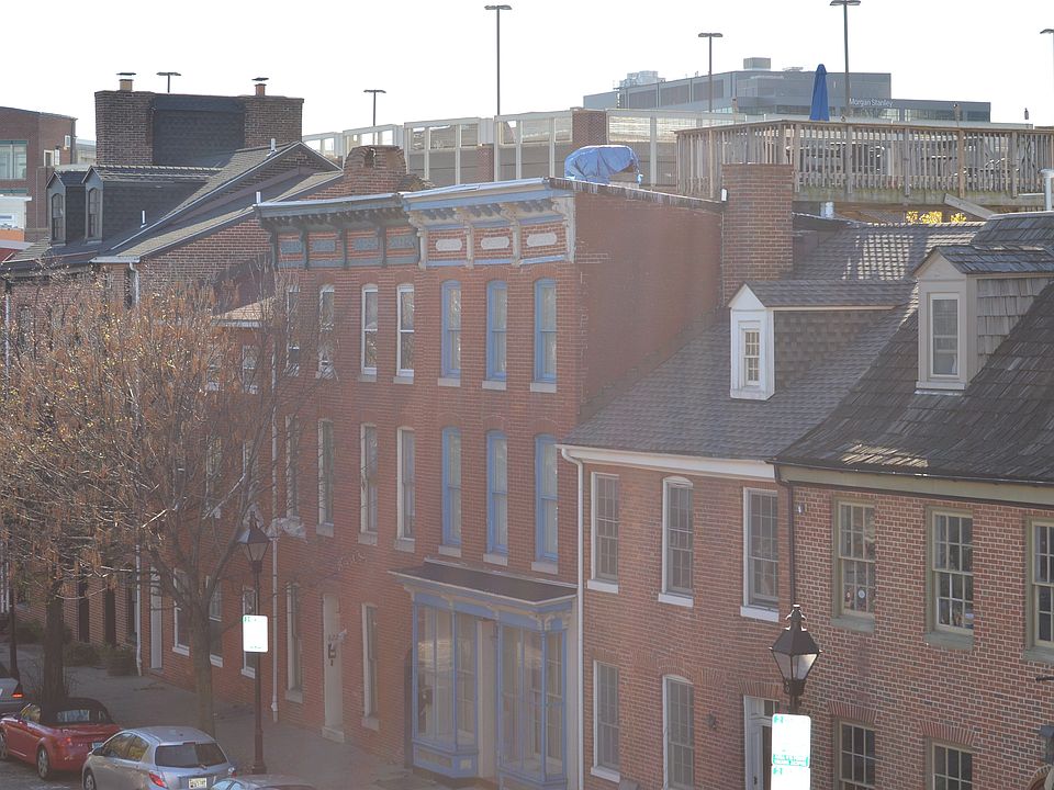 Roof Top Deck - Overlooking Fells/Harbor East