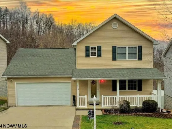 224 September Dr, Morgantown, WV 26508