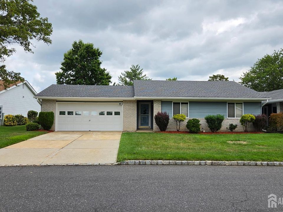 1st image of 535 Ardmore Rd #A
