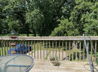1428 73rd St, Windsor Heights, IA 50324
