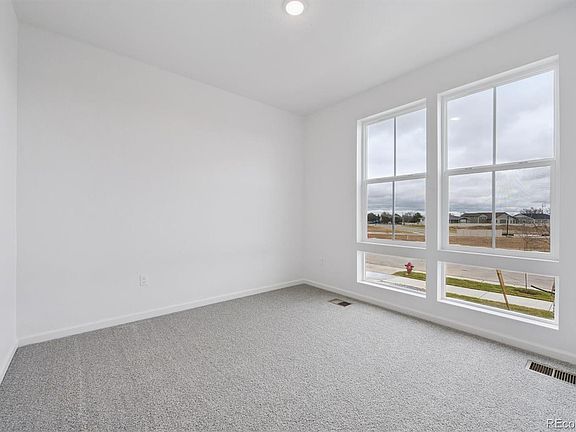 3rd image of 309 Spruce Street