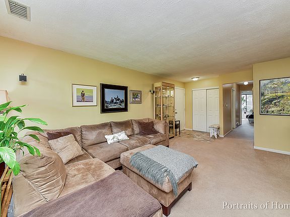 4th image of 1010 E Kevin Cir APT 5