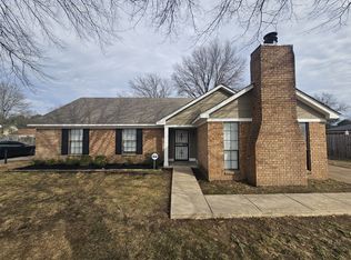 7328 Hollorn Ln, Memphis, TN 38125