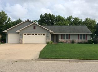 3514 Sheffield Dr, Janesville, WI 53546