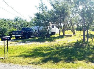 910 Rowe St, Rockport, TX 78382