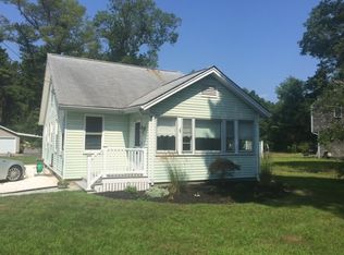 59 Wareham Rd, Marion, MA 02738