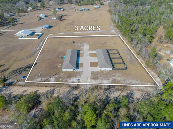 5856 Ridge Rd #5860, Blackshear, GA 31516