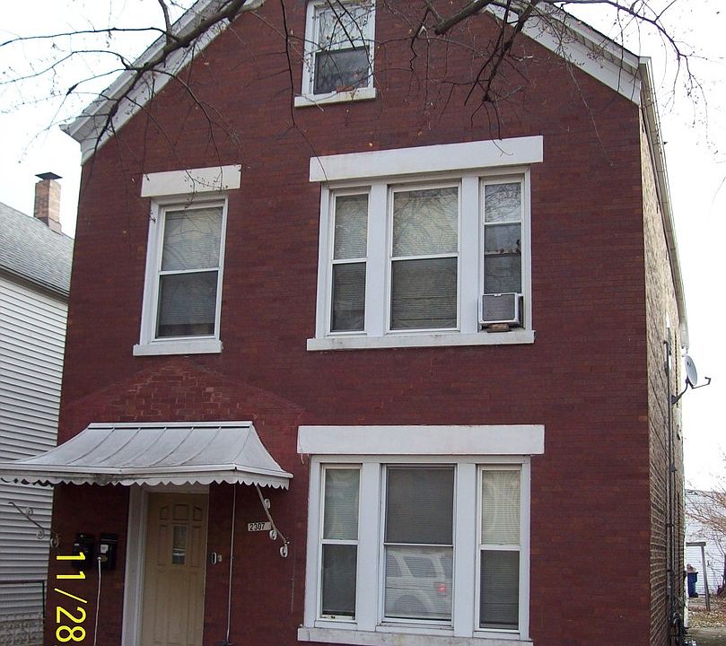 2nd image of 2307 S Central Ave
