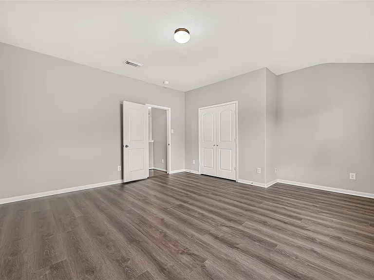 2110 Castle Gardens Ln — Photo 38