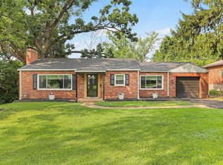 153 Signal Hill Dr, Saint Louis, MO 63121