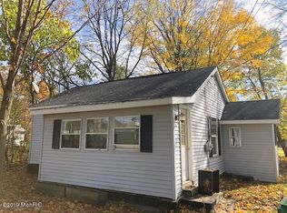 308 Paw Paw St, Decatur, MI 49045