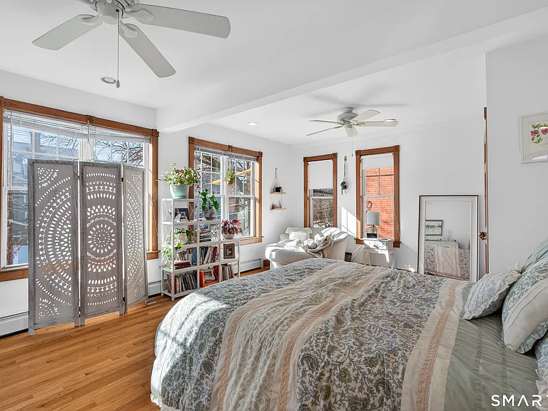 245 Edwards St #2R — Photo 7