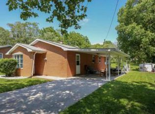 16 Montague Cir, Winchester, VA 22601