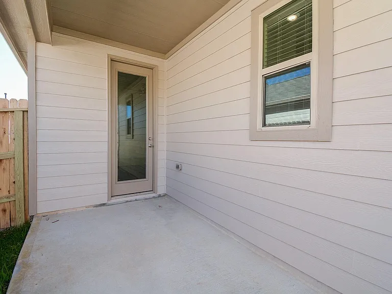 17327 Rock Willow Ln — Photo 23
