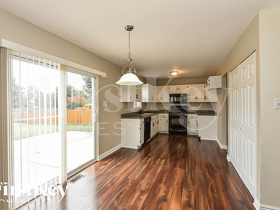 4th image of 1410 Wood Duck Ln