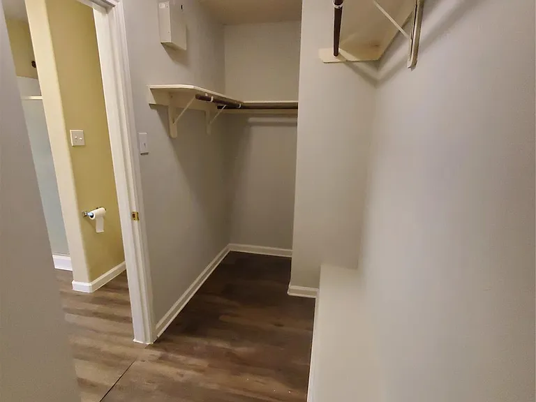 9342 Canady Park Ln — Photo 17