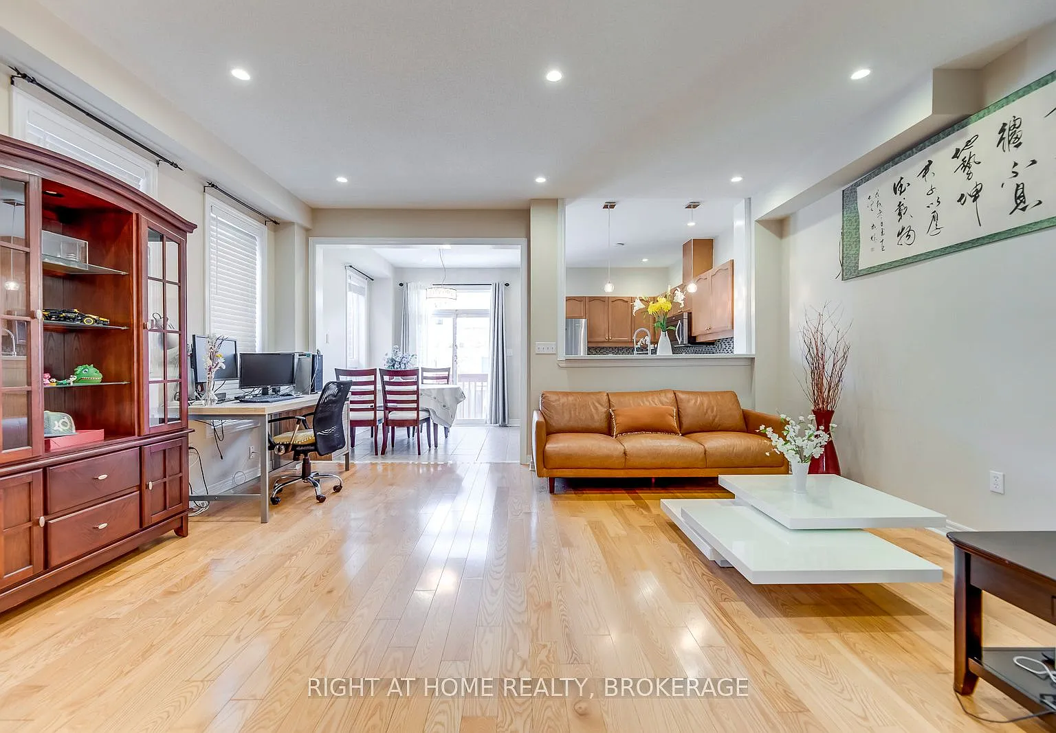 3 bed, $3,500 — Photo 3