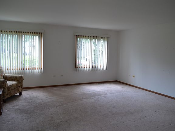 3rd image of 2651 Jodee Dr #2651