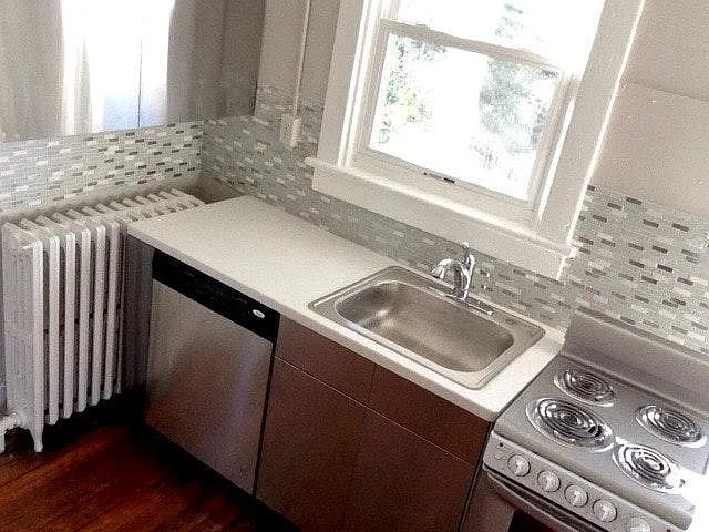 3427 Stuart Ave #2 — Photo 2