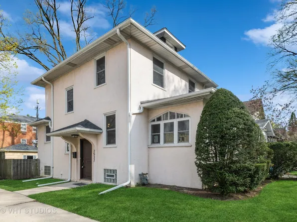 2537 Ashland Ave, Evanston, IL 60201