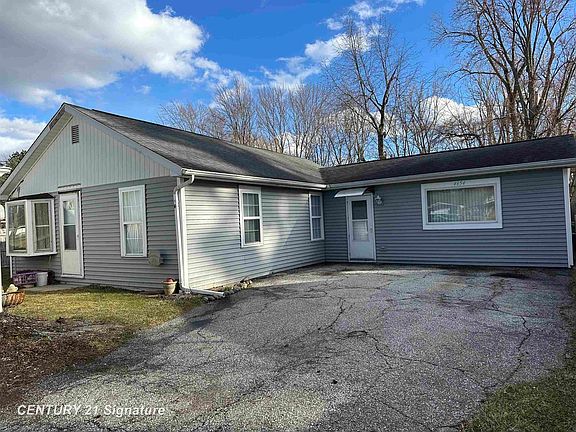 2nd image of 4654 King Rd