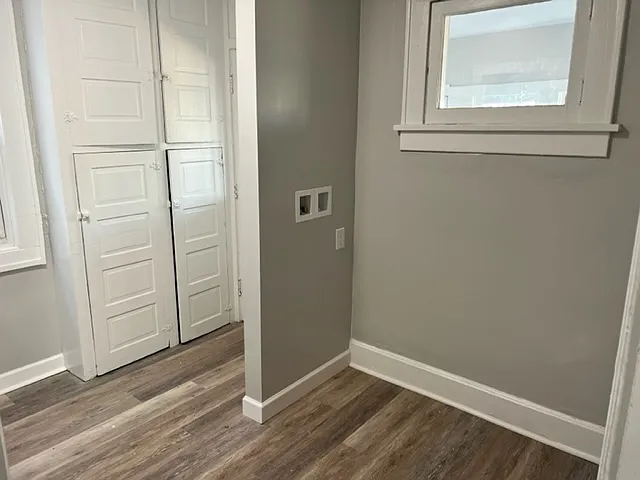 891 Wilson Ave — Photo 10