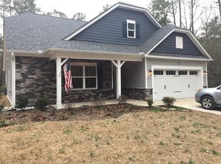 424 Peanut Ln, Cameron, NC 28326