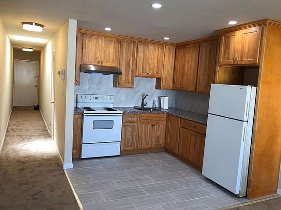 4th image of 318 21st Ave #6