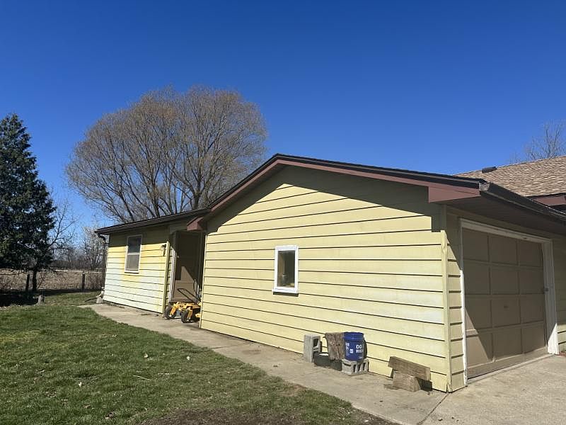 2495 N Phillips Rd, Deford, MI 48729 Zillow