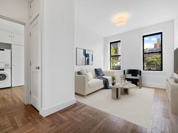 342 West 21st Street 5B image 2 of 7