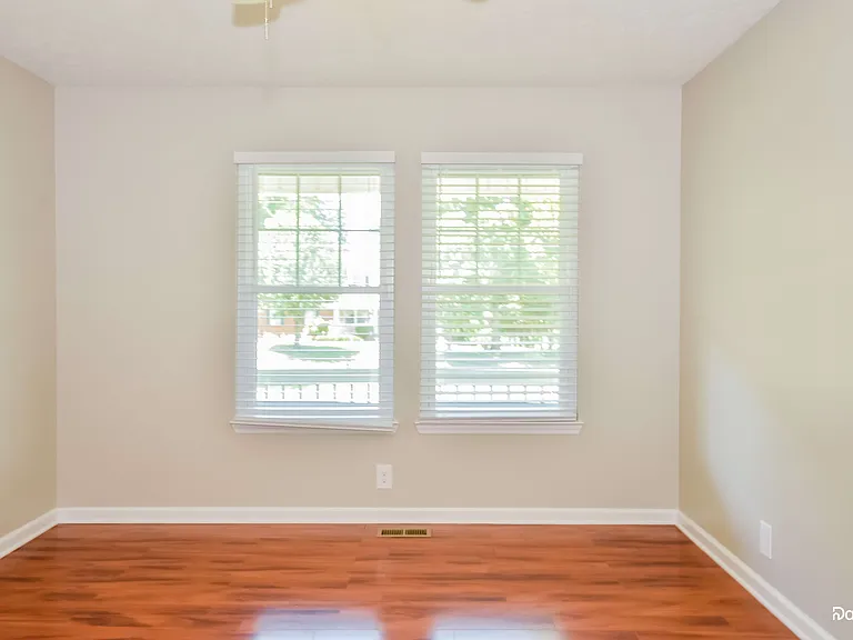108 Shady Ln — Photo 14