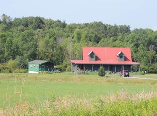 579 E Starbuck Ln, Fort Ann, NY 12827