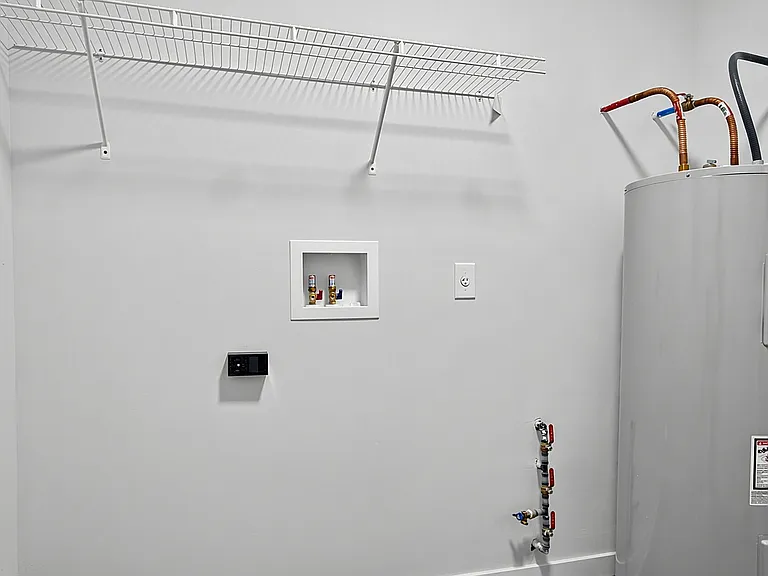 3953 Unit A (lower level)