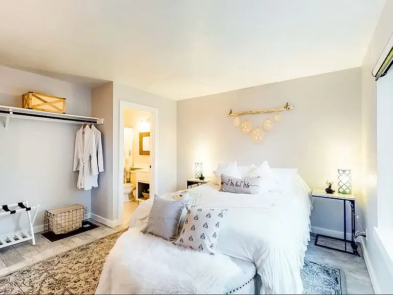 384 Joaquin Rd #26 — Photo 14