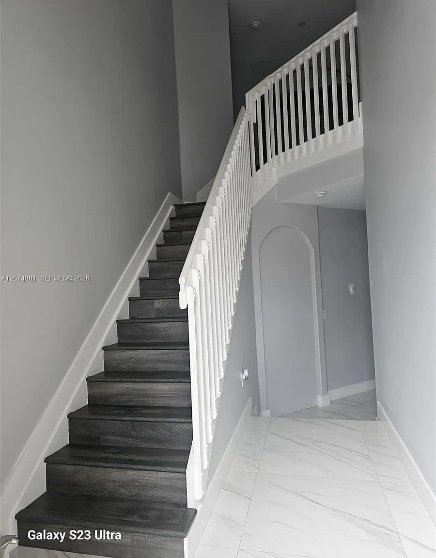 Kendall Country Estates — Photo 4