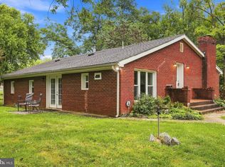 266 Thomson St, Summit Point, WV 25446