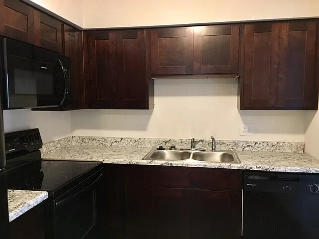 Montana Ridge Apartments — Photo 30