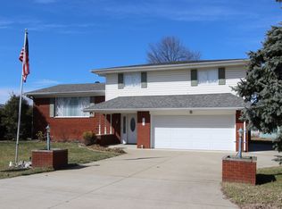 101 Fairview Ave, South Pt, OH 45680