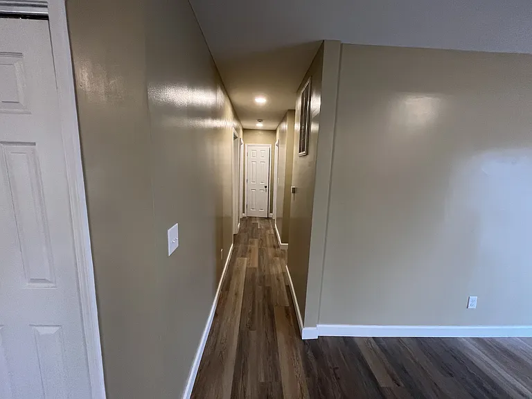 425 Paul Ave — Photo 38