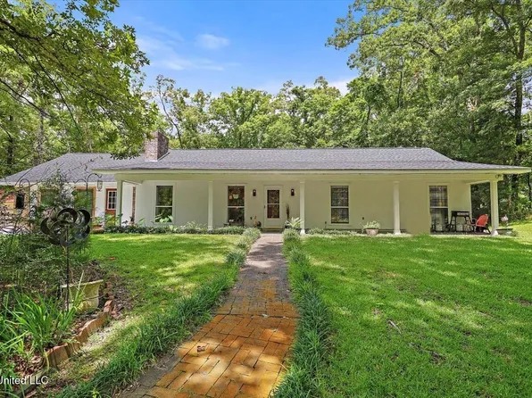162 S Eagle Ridge Dr, Florence, MS 39073