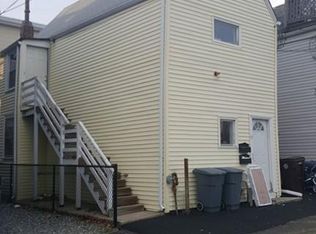 25 Sachem St, Revere, MA 02151