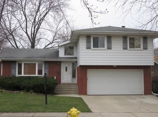 1308 Jill Ter, Homewood, IL 60430